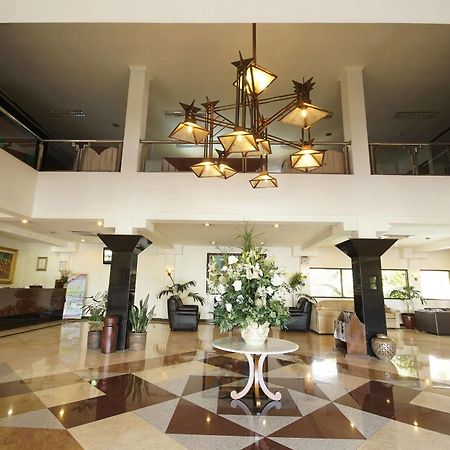 Bahari Inn Tegal Exterior photo
